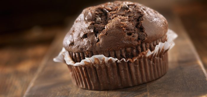 Gesunde Schoko Muffins mit Rote Beete und Schokostückchen